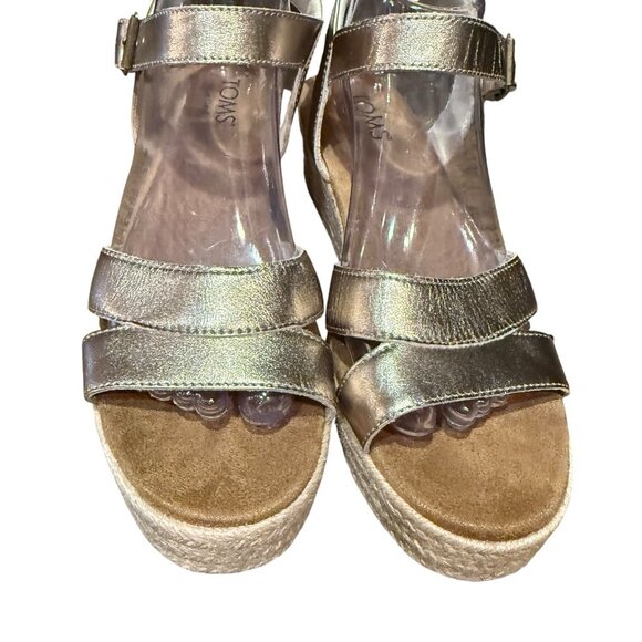 Women's Toms Audrey Espadrille Wedge Platform Sandals Gold Women's Size 9 - Picture 4 of 7